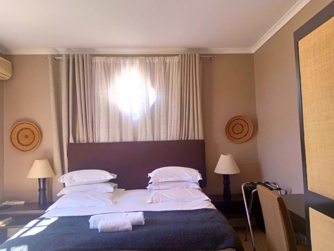 Liberty Lodge Guest House Cape Town Exterior foto