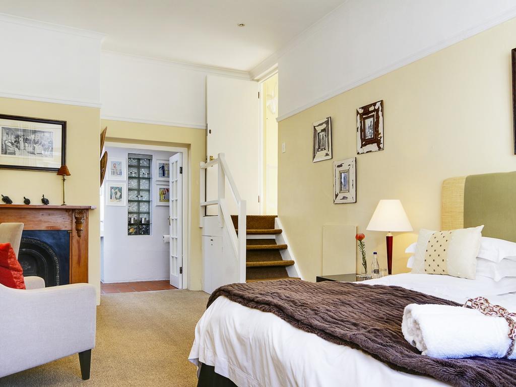 Liberty Lodge Guest House Cape Town Exterior foto